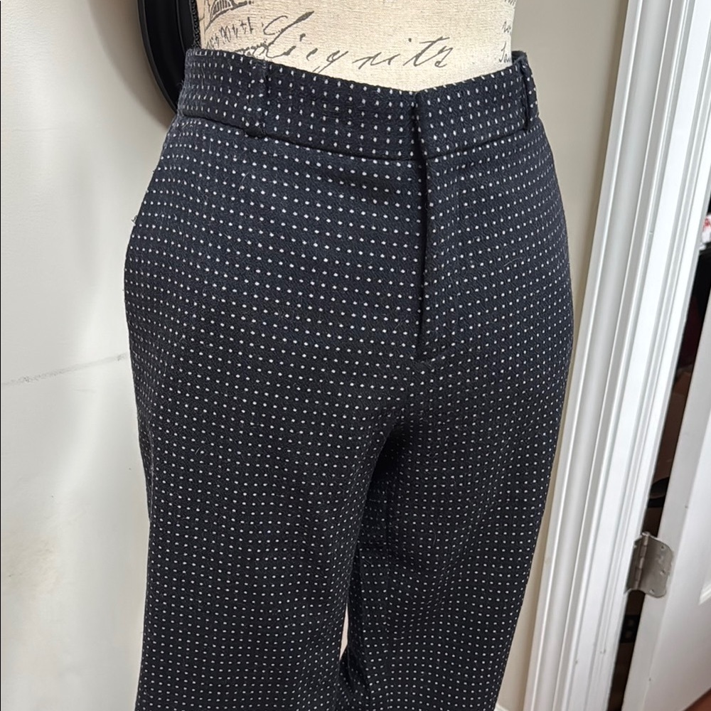 Cozy! Banana Republic Logan Fit Navy Patterned Straight Leg Tailored Trousers